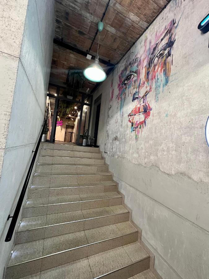 Global Home - Aparthotel - No Contact Check In Мелец Екстериор снимка