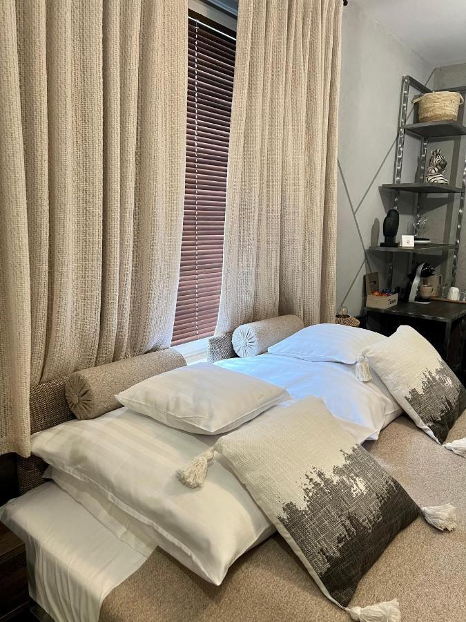 Global Home - Aparthotel - No Contact Check In Мелец Екстериор снимка